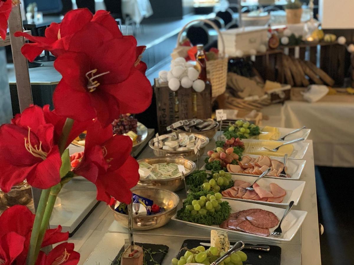 City Hotel Kristinehamn Ngoại thất bức ảnh