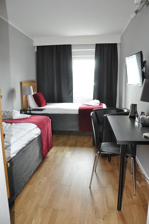 City Hotel Kristinehamn Ngoại thất bức ảnh