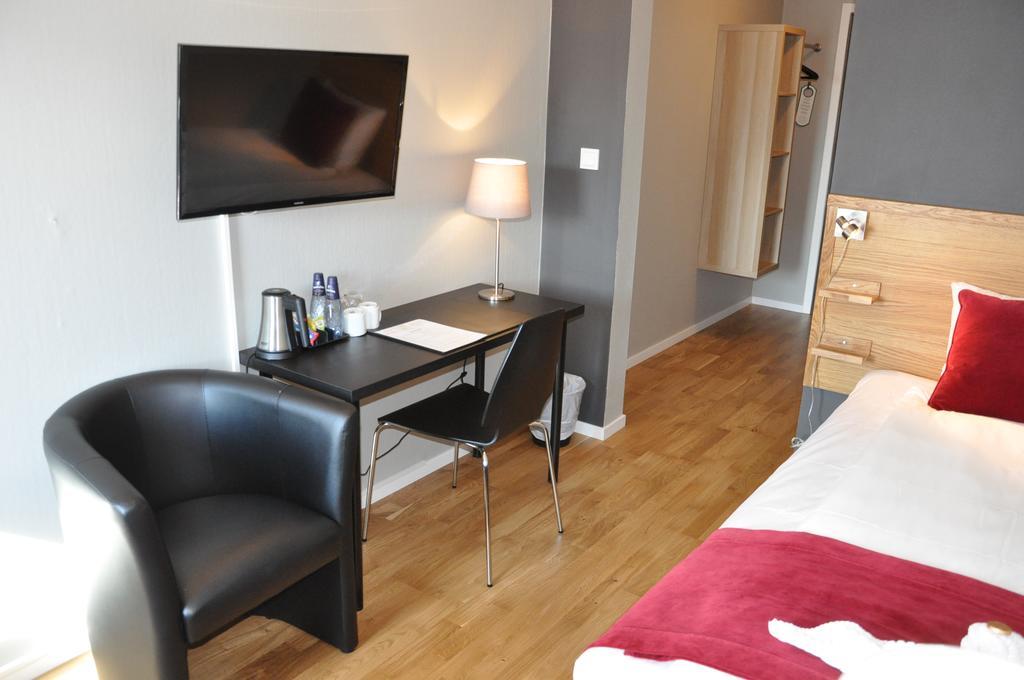 City Hotel Kristinehamn Ngoại thất bức ảnh